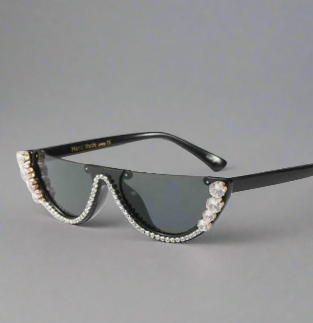 Black cat eye sunglasses with crystal rhinestones