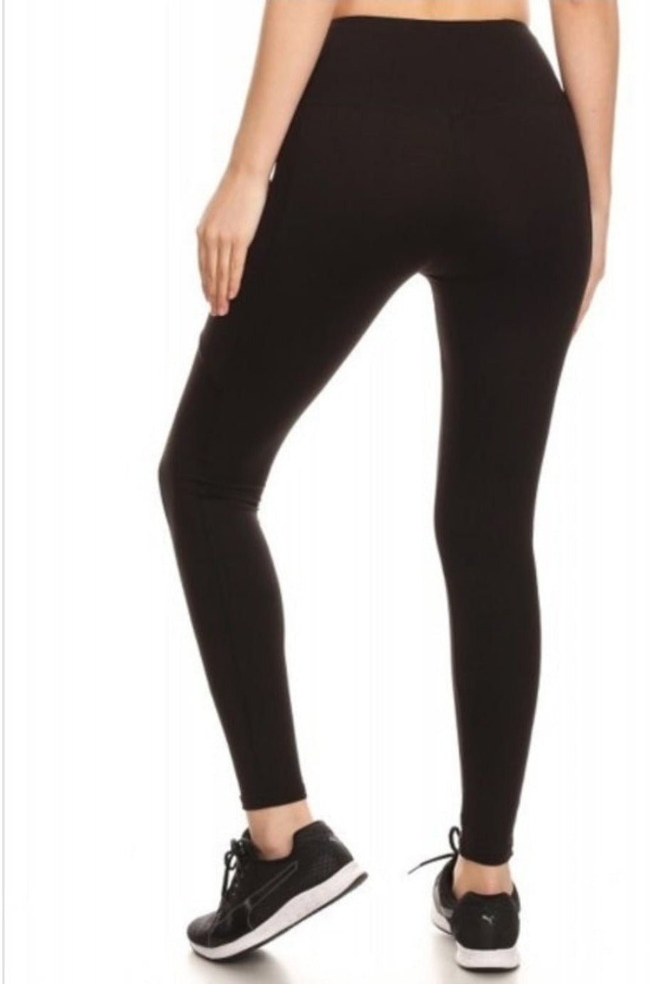 Yoga leggings with pockets, detail view