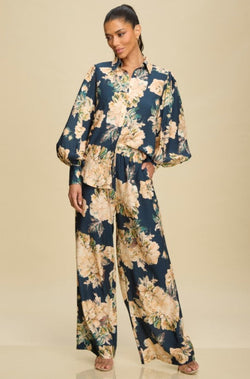 Women's navy floral pant set, women's navy airport travel floral pant set, women's Resort wear, Women's lounge pant set