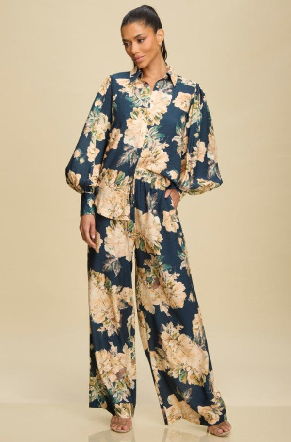 Women's navy floral pant set, women's navy airport travel floral pant set, women's Resort wear, Women's lounge pant set