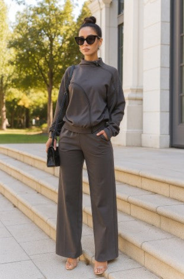 Women’s gray airport travel two piece pant and jacket set, women’s gray jogging set, women’s gray sweatsuit