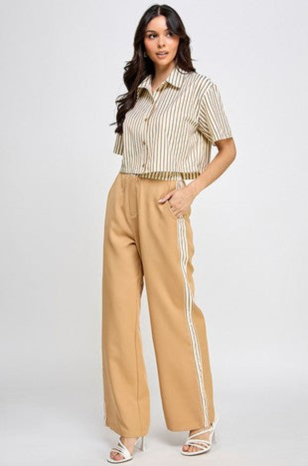 Women’s Formal two piece striped pant set, airport travel beige pant set, women’s beige work wear two piece pant set