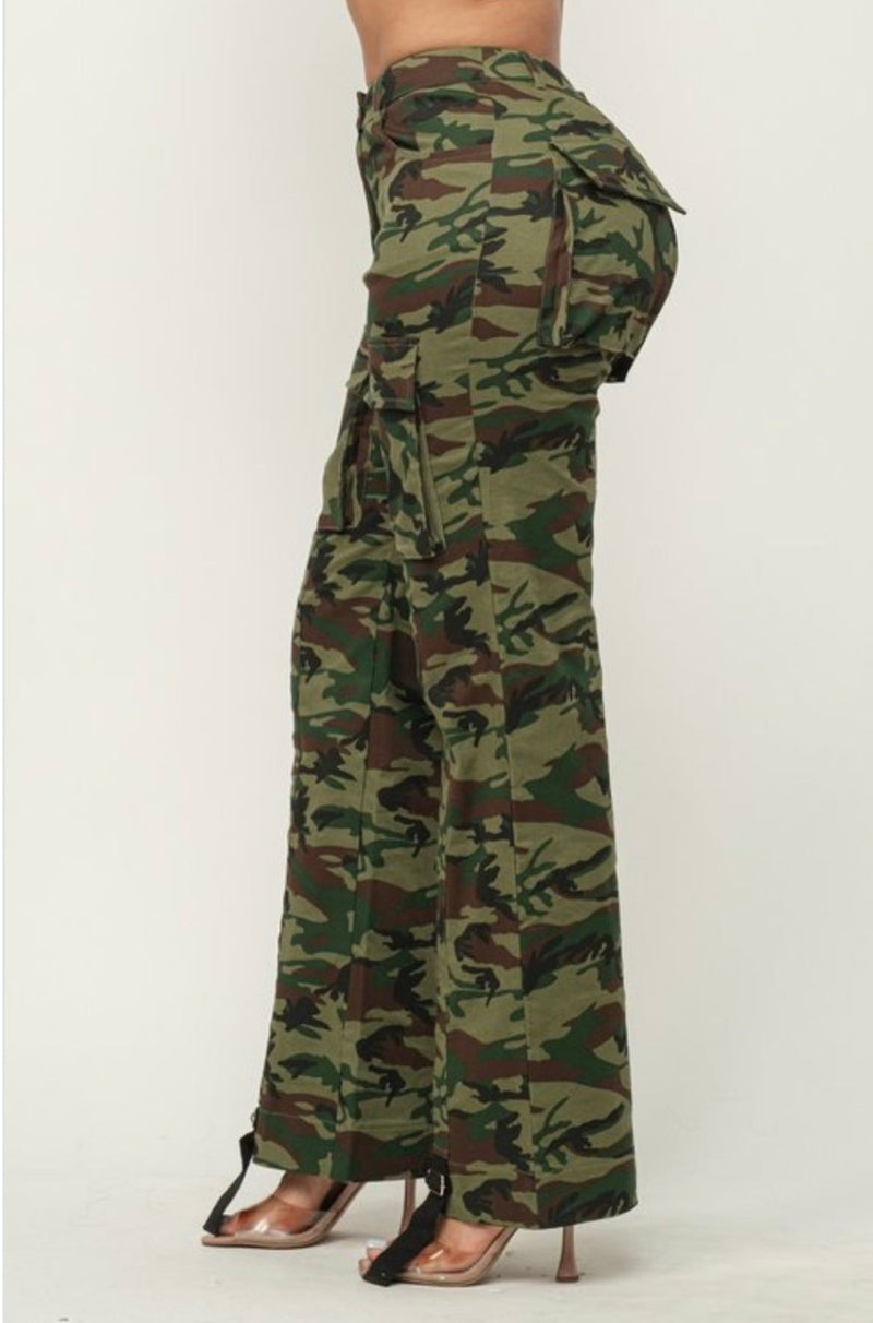 Blade Camouflage Cargo Pants