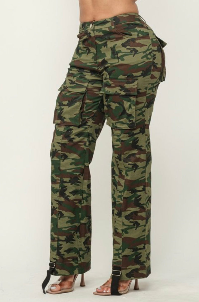 Blade Camouflage Cargo Pants